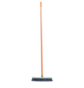 Sikat Lantai Gagang Panjang Lion Star BM-28 Livina Floor Scrubber No. 281 Ukuran 300 x 65 x H 1260 mm | Raja Plastik Indonesia