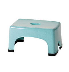 Bangku Plastik Kotak Pendek Lion Star G-12 Square Stool Japan Bangku Plastik Kotak Pendek Lion Star G-12 Square Stool Japan, Ukuran 276 x 186 x H 150 mm | Raja Plastik Indonesia