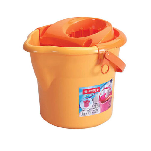 Ember Plastik Kecil Lion Star E-34 Elita Mop Pail 12 Litres with Hose Holder Ember Plastik Kecil Lion Star E-34 Elita Mop Pail 12 Litres with Hose Holder, Ukuran Ø 235 x H 295 mm | Raja Plastik Indonesia