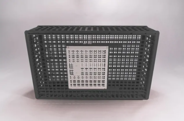 Keranjang Ayam Besar Plastik Hitam Murah Bioplast Bahan PP (1) Keranjang Ayam Besar Plastik Hitam Murah Bioplast Bahan PP, Ukuran 938 x 568 x 280 mm | Raja Plastik Indonesia