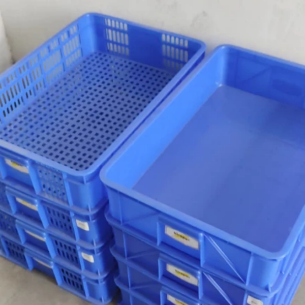 CONTAINER BOX INDUSTRI PLASTIK 28 LITER KIRAPAC 7252 PLS BIRU HIJAU KUNING, UKURAN 61,3 x 42,9 x 13,5 cm| RAJA PLASTIK INDONESIA